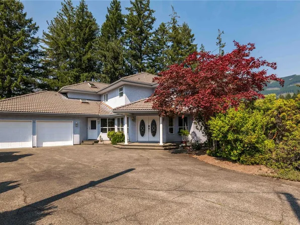 419 Scholey Cres, Lake Cowichan, BC V0R 2G0