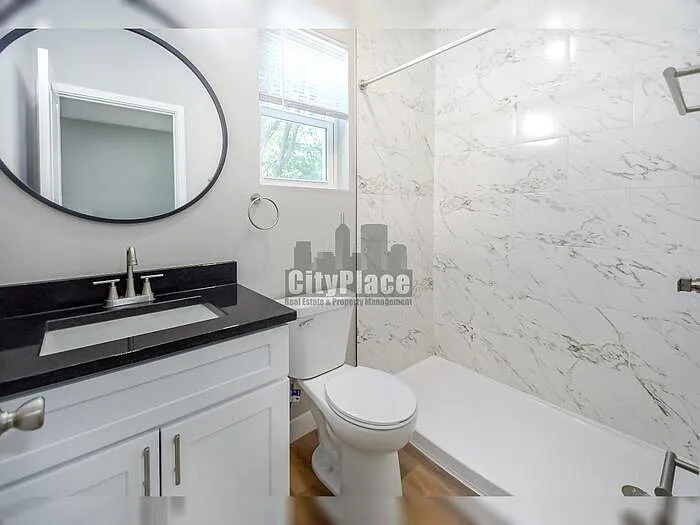 1722 Ingram St #B — Photo 19
