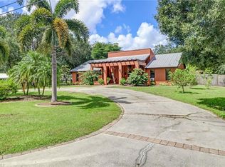 10490 Deer Run Farms Rd, Fort Myers, FL 33966