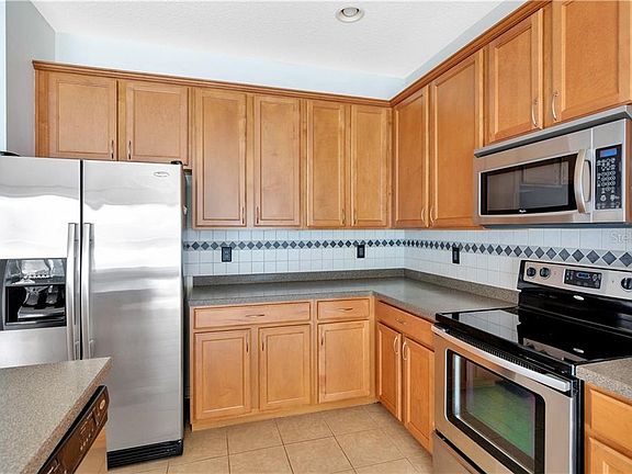 4th image of 1123 Emerald Hill Way