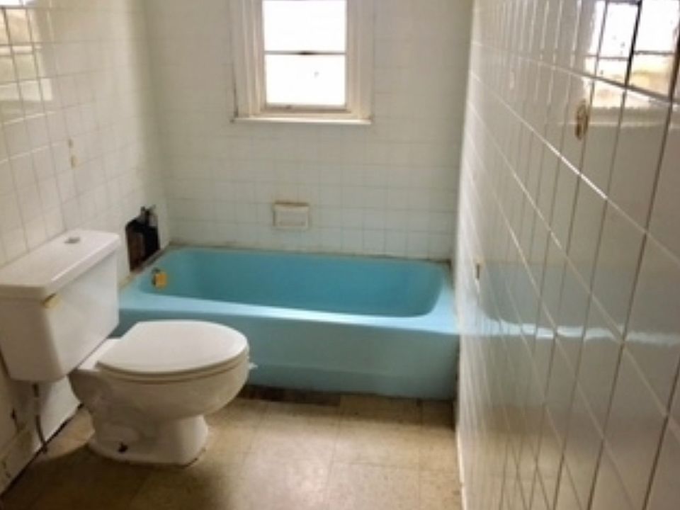 1st image of 2798 Princeton Ave