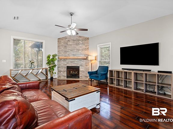 4th image of 27567 Claiborne Cir