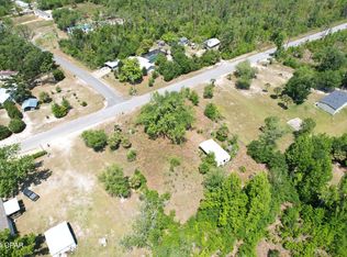 13422 John Cox Rd, Youngstown, FL 32466