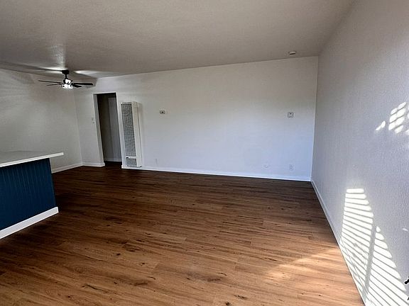 3rd image of 4417 Idaho St #2