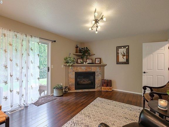 Open Family Room area adjacent to Kitchen