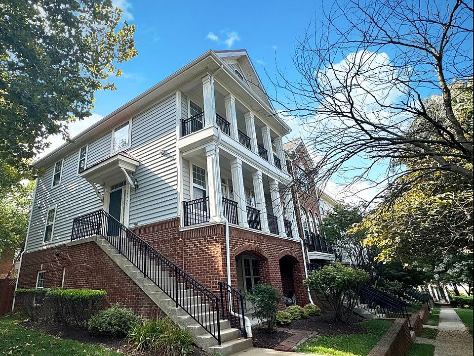 1st image of 17725 Phelps Hill Ln