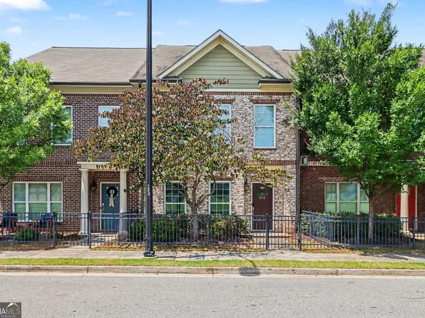 898 Westmoreland Cir NW, Atlanta, GA 30318