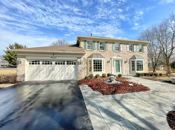 4020 Meadow Dr, Saint Charles, IL 60175