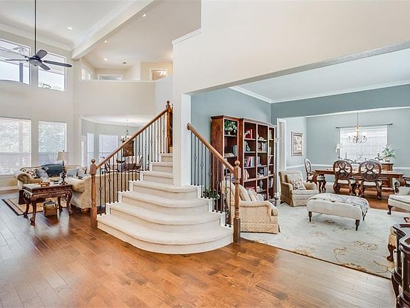 5th image of 2516 Highgate Dr