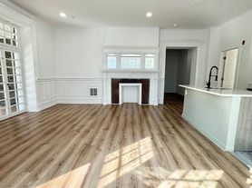 260 West Johnson Street