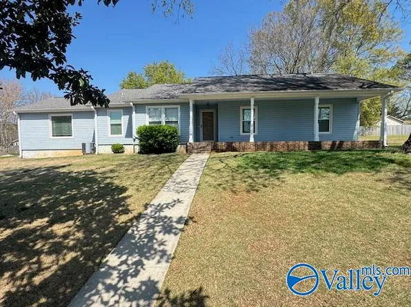 1006 Wood Cir SW, Madison, AL 35758