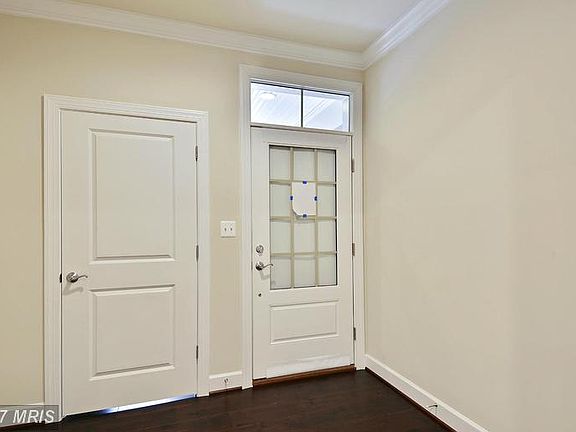 3rd image of 44262 Mimosa Grove Sq