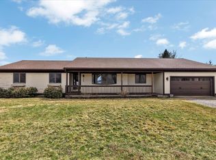 242 Carriage Shop Rd, East Falmouth, MA 02536