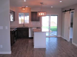 808 W Montoya Ln, Phoenix, AZ 85027