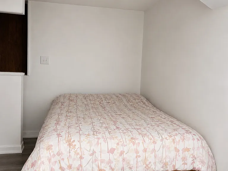 4533 W Gladys Ave #G — Photo 5