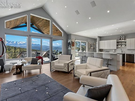 4th image of 1010 Locklin Way
