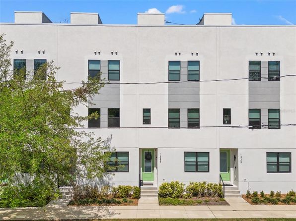 1325 W Fig St #6