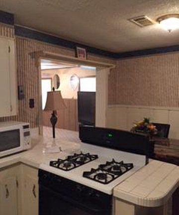 5th image of 1252 Garden Dr