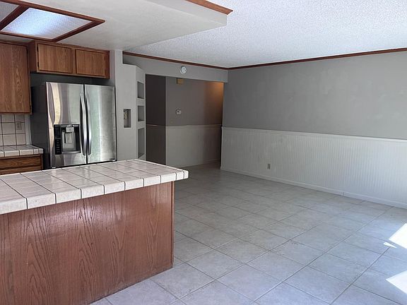5th image of 1016 Stonebridge Dr