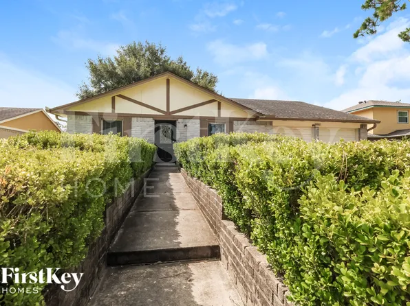 2118 Knollbrook Ln, Spring, TX 77373