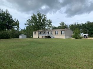 579 K And M Farm Rd, Ponce De Leon, FL 32455