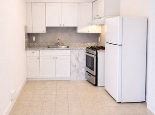 6101 10th St N APT 3, Saint Petersburg, FL 33703