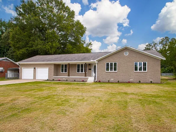 209 Indianhead Dr, Sherwood, AR 72120