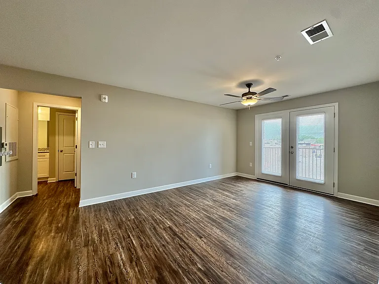 Westbrook Apartments — Photo 27