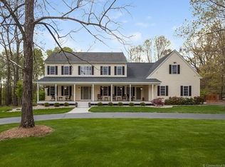 5 Laurelwood Pond Ln, New Hartford, CT 06057