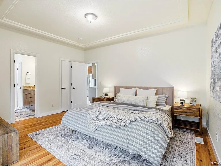 3501 S Ivanhoe St — Photo 13