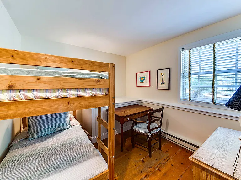 8 White Pine Rd — Photo 16