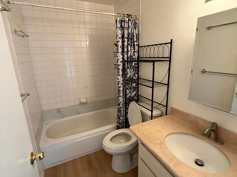 814 Orchard Ave — Photo 7