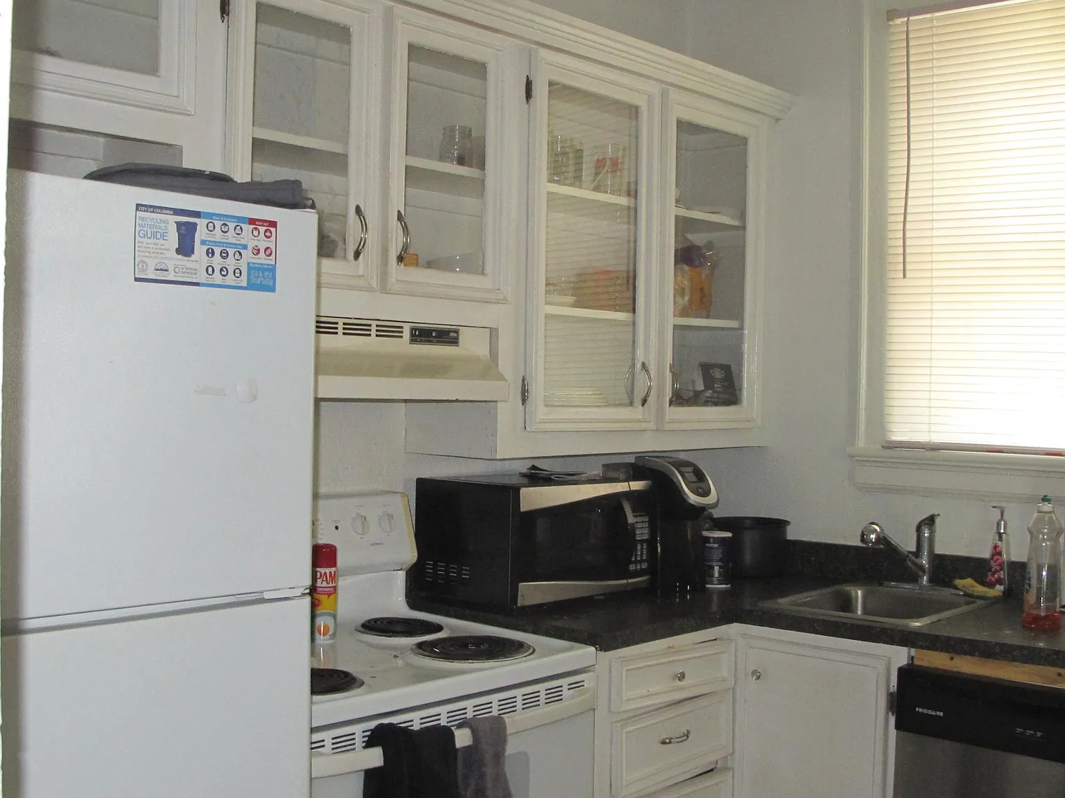 2 bed, 1500 sqft, $1,600 — Photo 3