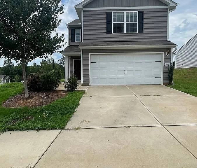 295 Windbreak Ln — Photo 3