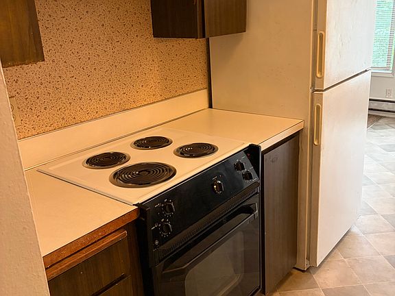5th image of 5332 SE 17th Ave #5360