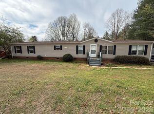 2423 Stones Throw Ct, Lenoir, NC 28645