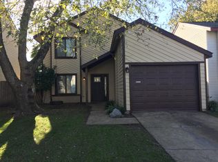 917 Sanderlin Ln, Virginia Beach, VA 23464