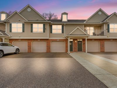 11395 N Woods Dr, Shelby Township, MI, 48317