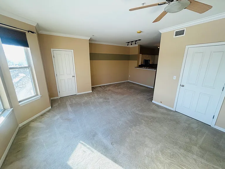 903 Providence Pl #423 — Photo 17