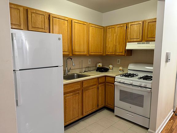 2nd image of 444 W 167th St APT 3A