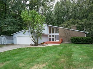 1675 Old Deer Run, Kalamazoo, MI 49009
