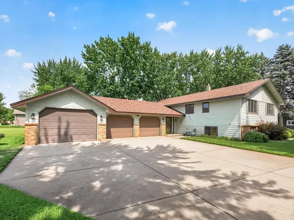 3800 101st Ave N, Brooklyn Park, MN 55443