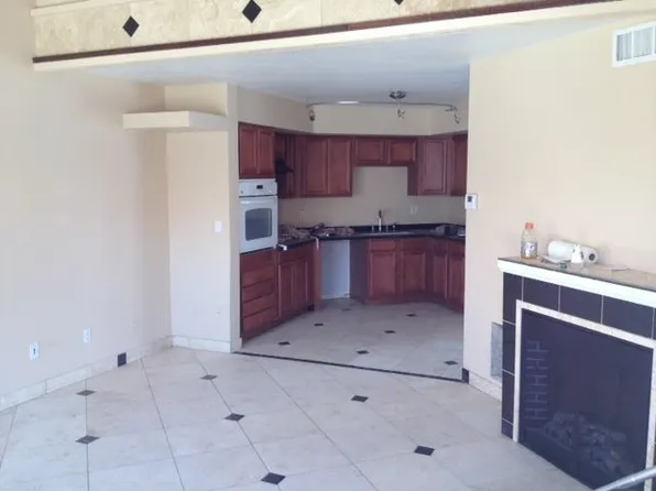 7330 N 43rd Ln, Glendale, AZ 85301
