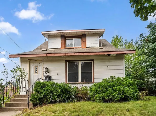 717 3rd St E, Saint Paul, MN 55106