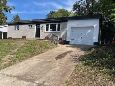 9736 Lilac Dr, Saint Louis, MO, 63137