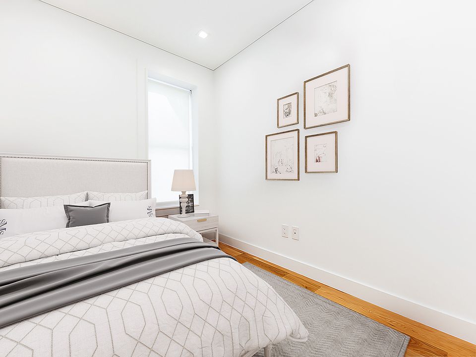 2nd image of 146 Mulberry St #14A