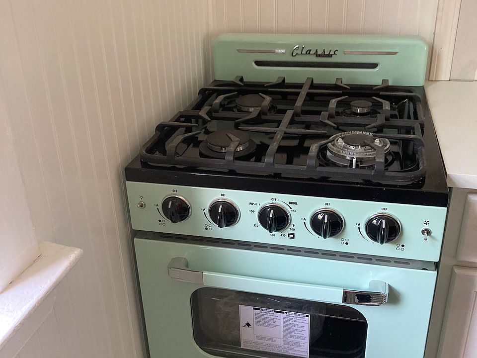 gas mint green stove new