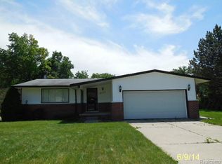 26135 Ross St, Inkster, MI 48141