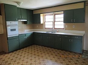 3rd image of 172 Sunrise Dr
