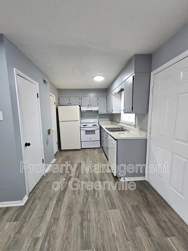 2 bed, 1.0 bath, 1040 sqft, $995 — Photo 4